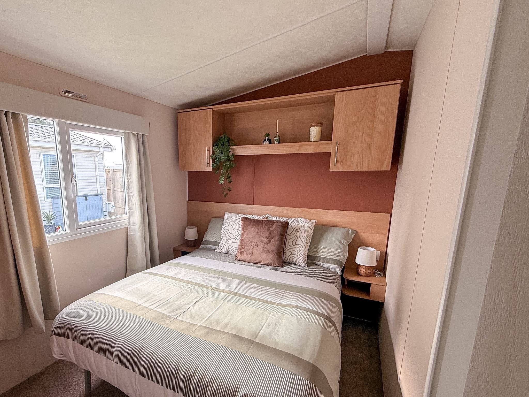 Master bedroom detail